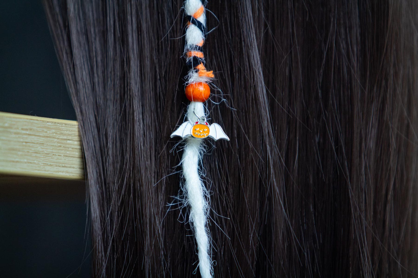 Single Clip Silver Claw